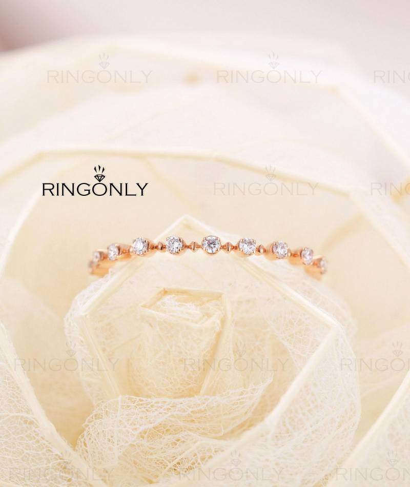 Vintage Halbe Ewigkeit Natural Diamond Delikater Einzigartiger Verlobungsring, Brautschmuck Für Hochzeit, Jahrestagsversprechengeschenk Frauen von RingOnly