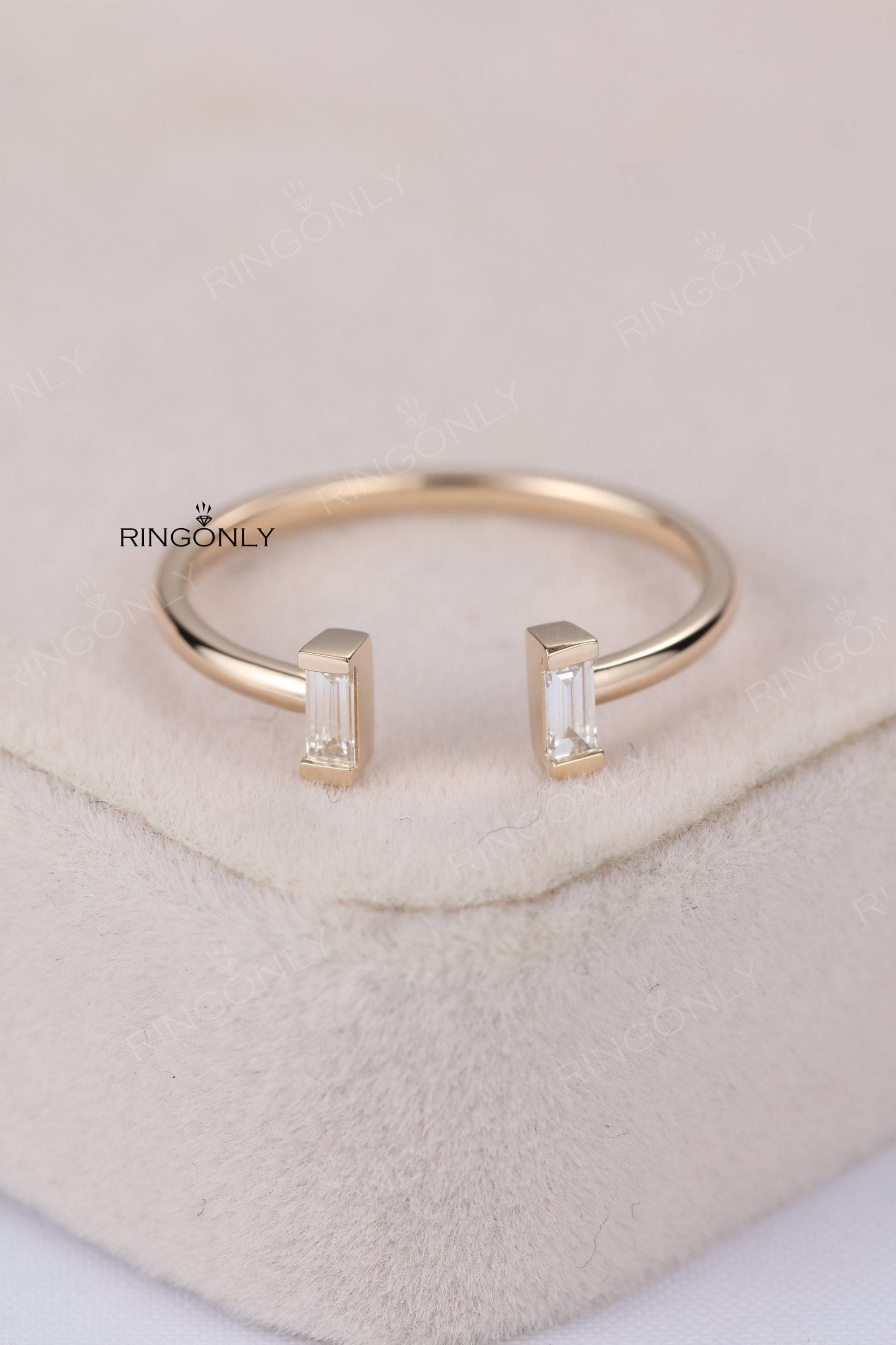 Zarte Minimalist Diamant Ehering Offenes Baguette Braut Dünne Zierliche Stapeln Stapelbar Versprechen Jahrestag Passende Band von RingOnly