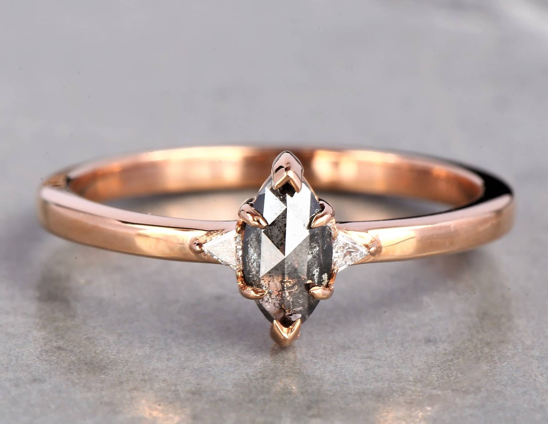 Salz Und Pfeffer Diamant Verlobungsring Marquise 14K Rose Gold Ring, Naturdiamant Für Verlobungsring, Art Deco, Geschenk Sie von Ringdiamondstudio