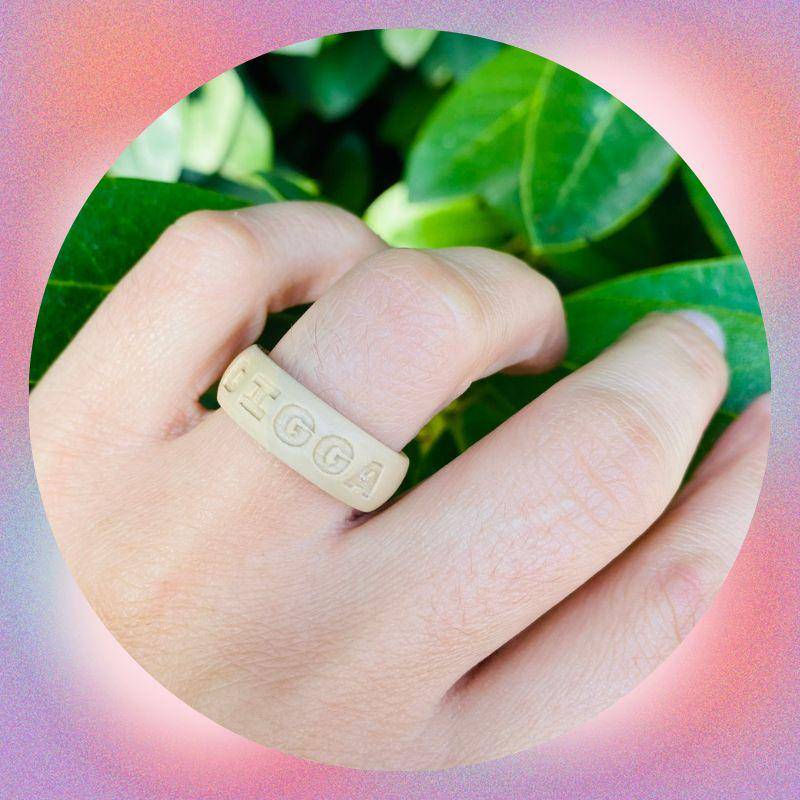 Lokale Vibes Ringe Personalisierte, Handgefertigte Schmuckstücke Aus Recyceltem Material Lokale Vibes Ringe Personalisierte, Handgefertigte Schmuckstücke Aus Recyceltem Material von Ringfluencer