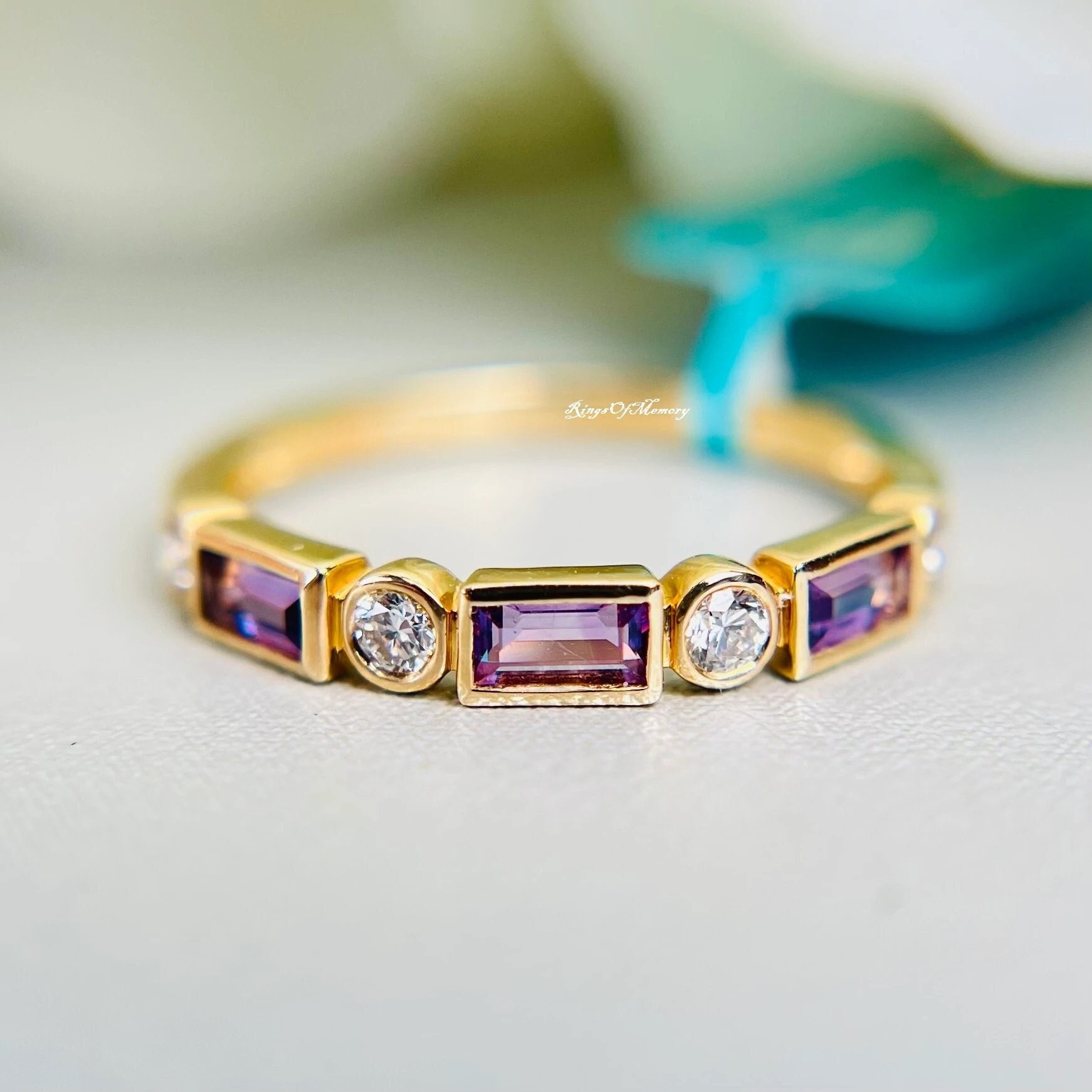 Amethyst Ehering, Halb Eternity Band, 14K Gold Februar Birthstone, Lila Edelstein Ring, Stapelband, Jahrestag Geschenk von RingsOfMemory