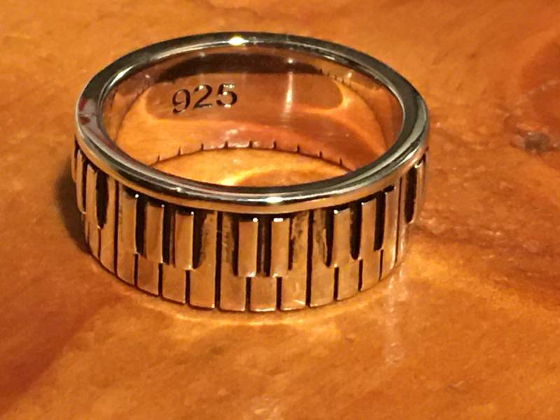 Klavier Schlüsselanhänger Sterling Silber Unikat von RingsRocksNRelics