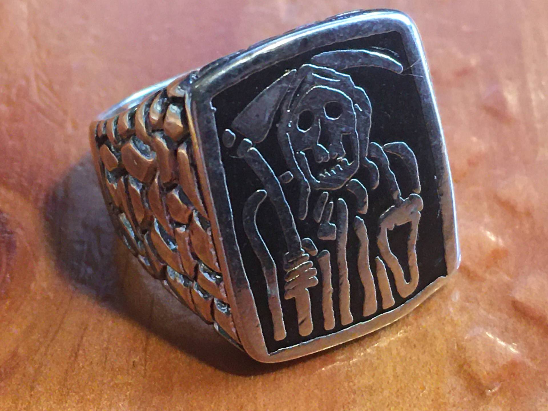 Sensen Sensen Sensenmännchen Mit Schwarzer Beeindruckung, Sichel Und Stein Walk Seiten # G -7 Sensen Sensen Sensenmännchen Mit Schwarzer Beeindruckung, Sichel Und Stein Walk Seiten # G -7 von RingsRocksNRelics