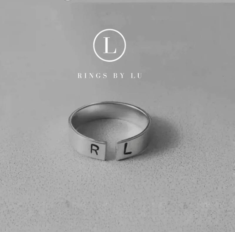 Initialring Personalisiert Rostfrei Verstellbar | Personalized Initial Ring |Anti Tarnish Custom Made Letter Adjustable Lightweight von RingsbyLuu