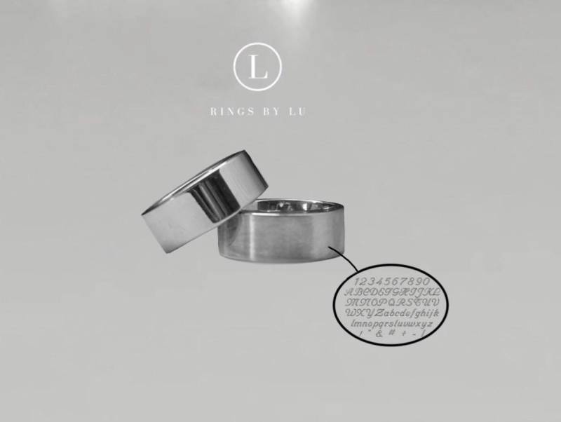 Ring Gravur| Edelstahl | Personalisiert Rostfrei/Wasserfest Stainless Steel 7mm Breite Personalized Unisex Silver von RingsbyLuu