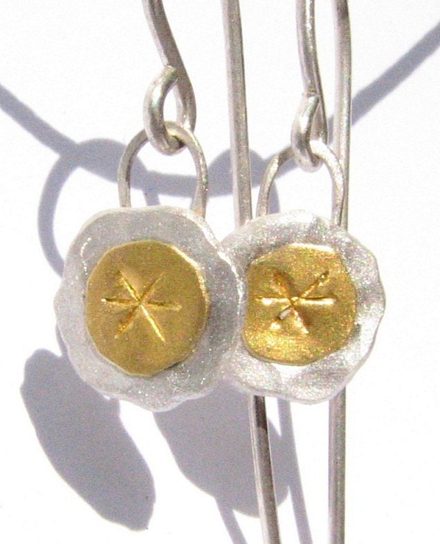 24K Solid Gold Und Reine Silber Tropfen Ohrringe - Handgemachte Aus Gemischten Metallen Einzigartige Leichte Braut Made To Order von Ringsland