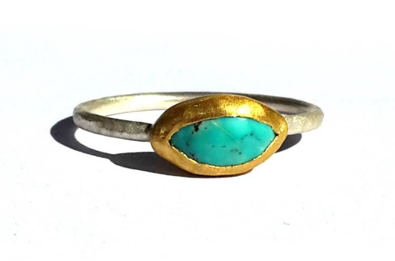 Marquise Türkis in 24K Solid Gold Und Silber Ring-Zierliche Ring-Mixed Metals Ring-24K Ring-Made To Order von Ringsland