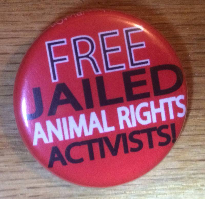 Free Jailed Tierschützer 1 1/4 "Knopf" von RiotOn