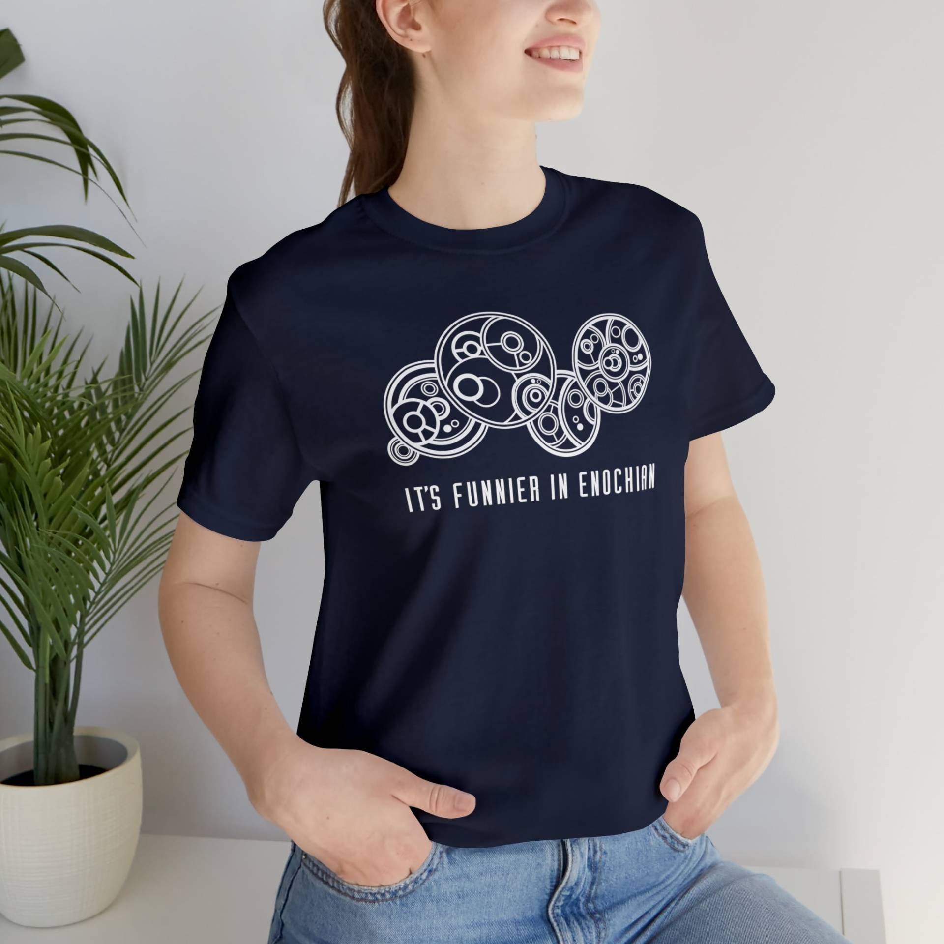 Es Ist Lustiger in Henochian Gallifreyan Unisex T-Shirt von RisaRocksIt