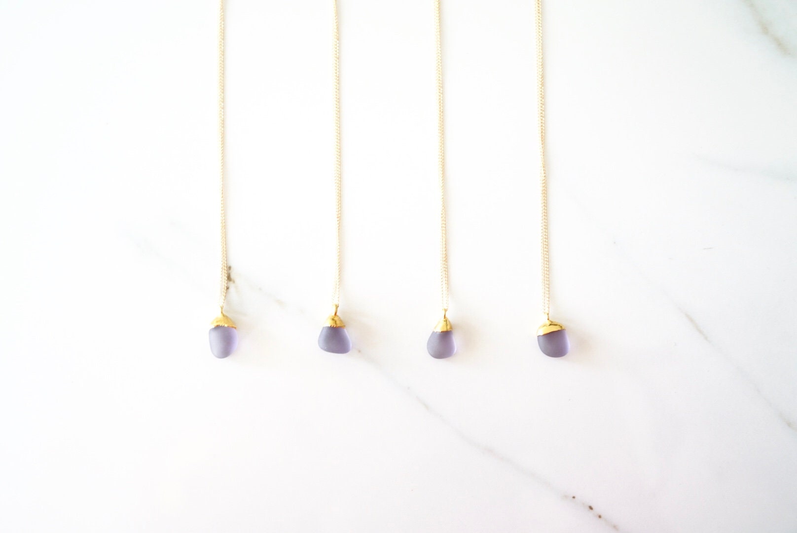 24K Gold-Getauchte Lila Seeglas Halskette 24K Gold-Getauchte Lila Seeglas Halskette von RiseHawaii