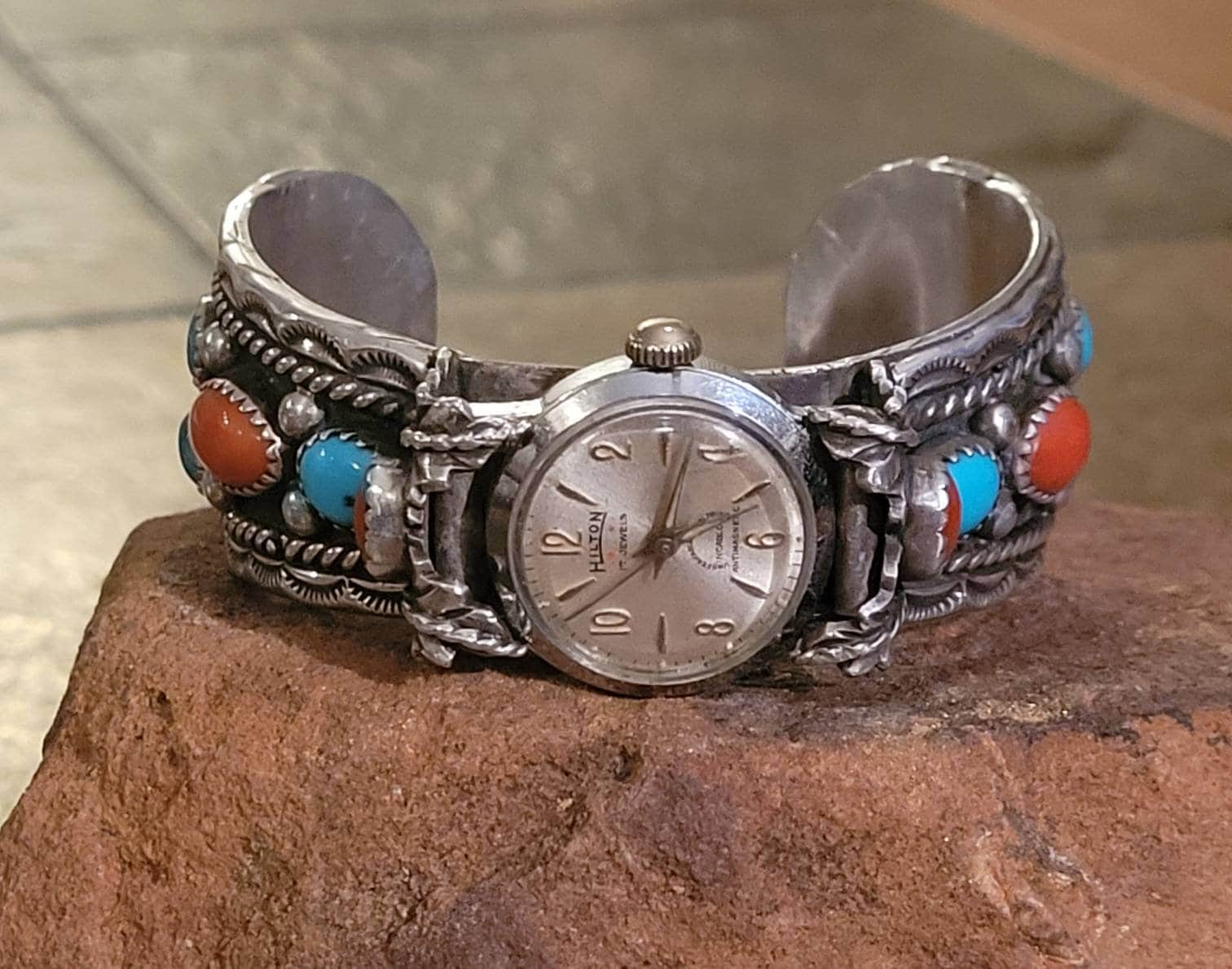 Vintage Türkis & Koralle Uhrenarmband von RisingThunderJewelry