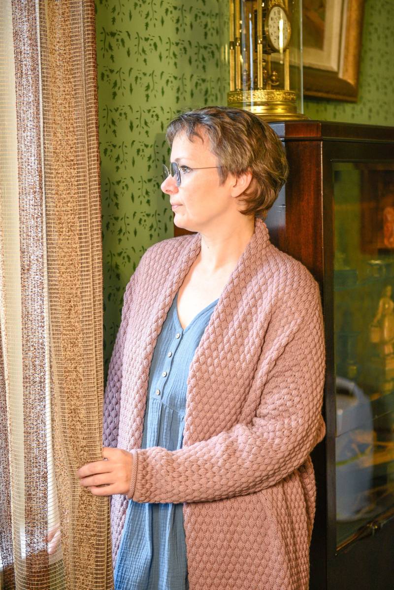 Handgestrickte Merino Wolle Strickjacke Gemütliche Offene Lange Jacke von RistinaKnittingJazz