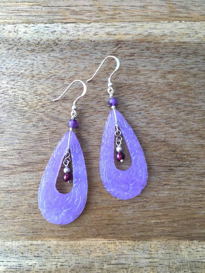 Amethyst Ohrringe, Granat Quarz Geschnitzte Lila Farbquarz Mit Perle Und Sterling Silber Ohrringe von RitaCollection