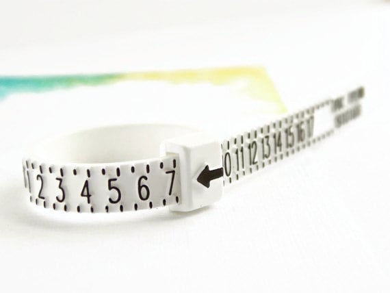 Verstellbare Ringgröße Kunststoff Ring Sizer, Wiederverwendbare Flexible Ringgrößer Verstellbare Ringgröße Kunststoff Ring Sizer, Wiederverwendbare Flexible Ringgrößer von RitoOriginals