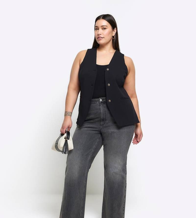 River Island Plus - Lässig geschnittene Straight Jeans in verwaschenem Schwarz von River Island Plus