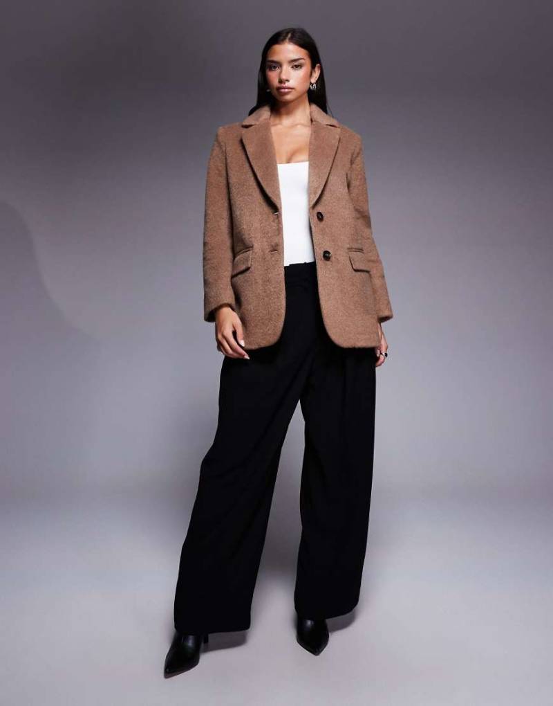 River Island - Angerauter Blazer in hellbrauner Wolloptik-Brown von River Island