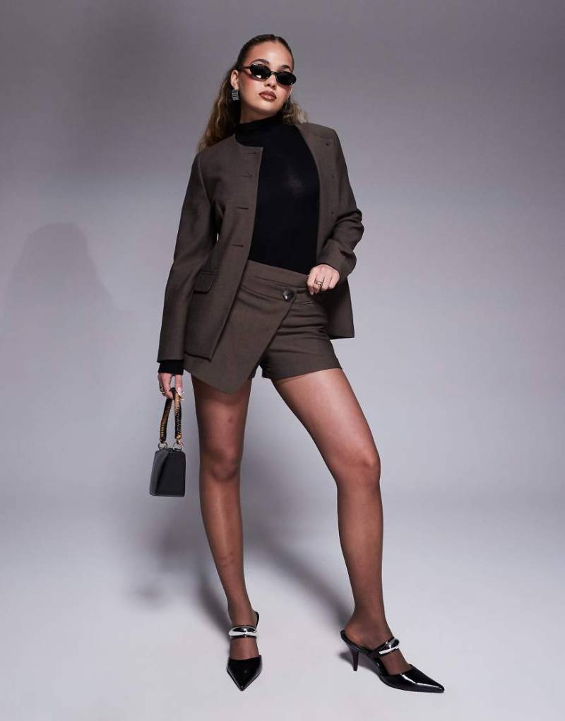 River Island - Asymmetrischer Wickelrock in Braun von River Island