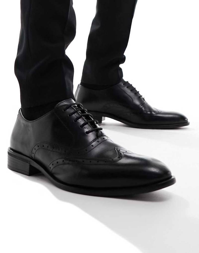 River Island - Brogue-Schnürschuhe in Schwarz von River Island