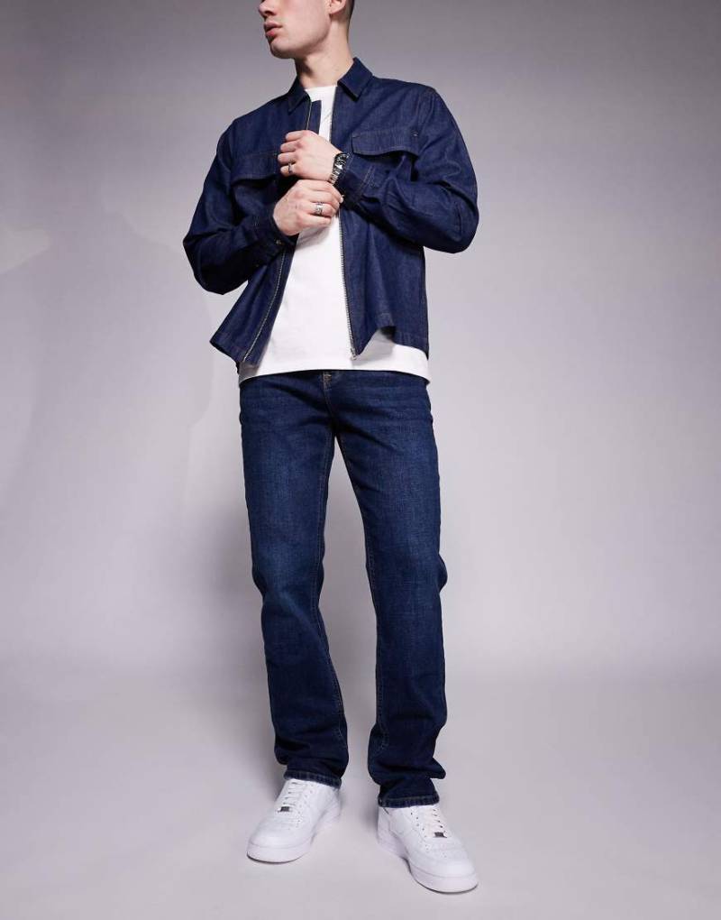 River Island - Gerade geschnittene Jeans in verwaschenem Dunkelblau-Marineblau von River Island