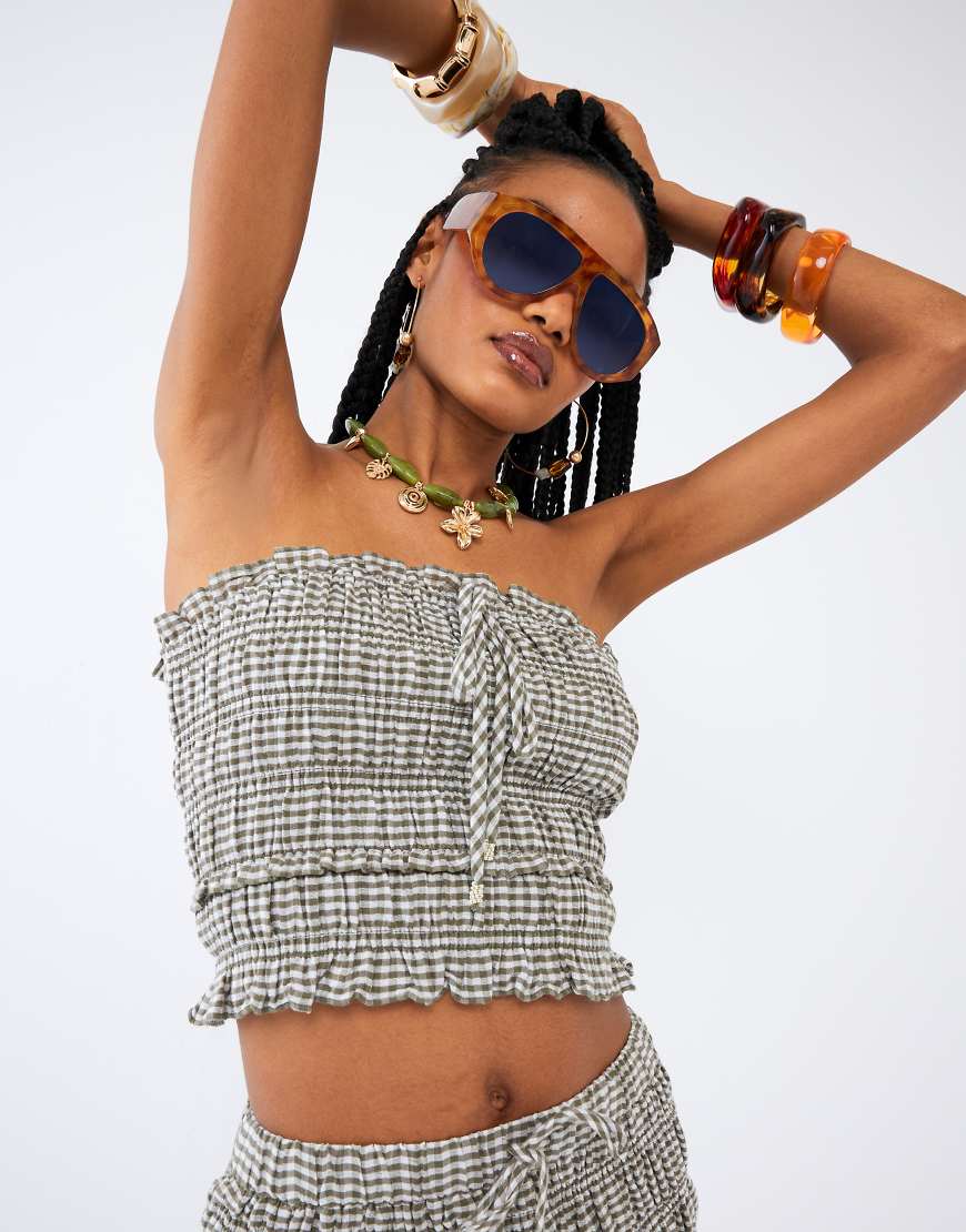 River Island - Gerafftes, trägerloses Oberteil in Grün mit Vichy-Karo, Kombiteil von River Island