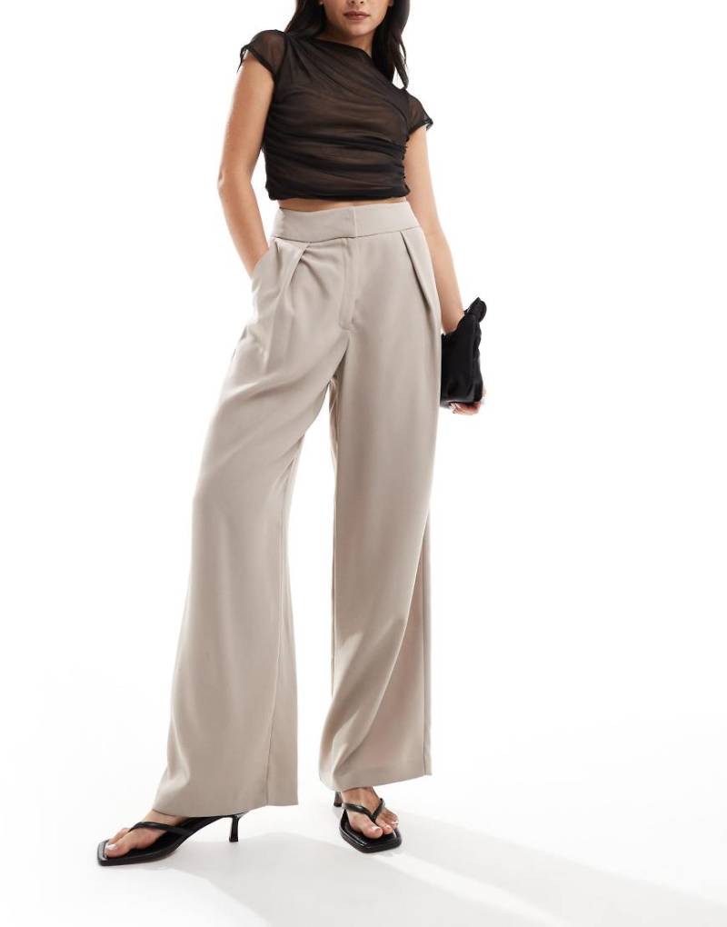River Island - Hose in Beige mit weitem Bein-Neutral von River Island