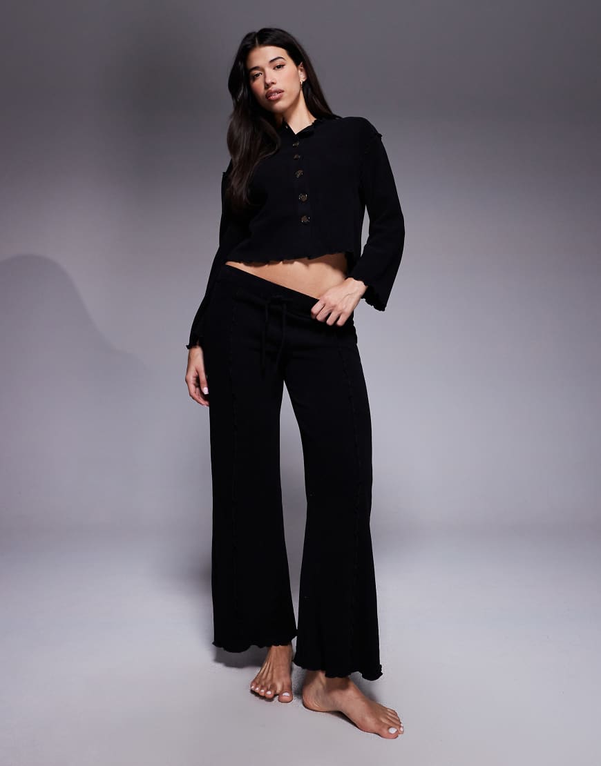 River Island - Loungewear-Set aus Jersey in Schwarz mit Knopfleiste von River Island