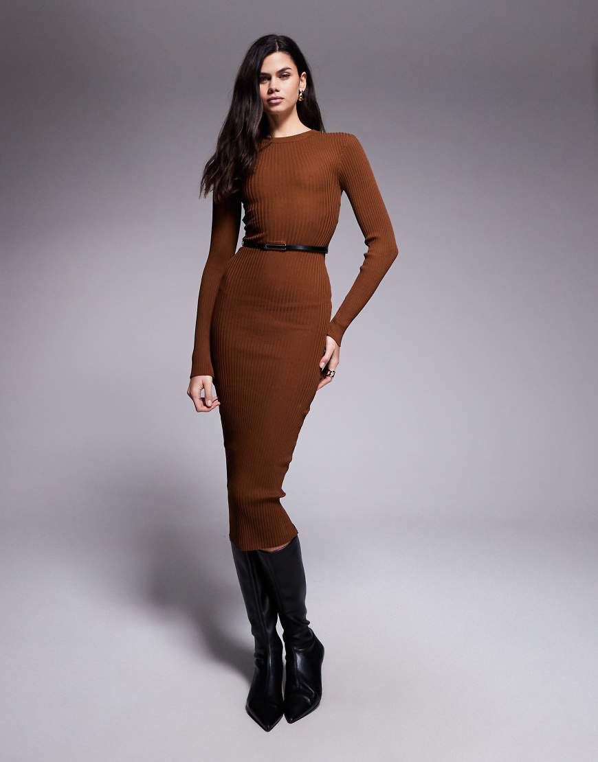 River Island - Midi-Strickkleid in Hellbraun mit Rundhalsausschnitt-Brown von River Island
