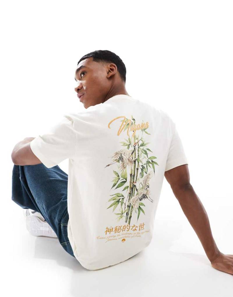 River Island - Naha - T-Shirt in Ecru mit Kranich-Rückenprint-Weiß von River Island