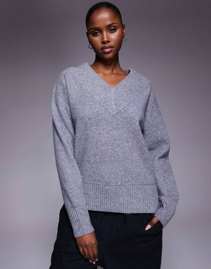 River Island - Pullover in Dunkelgrau mit V-Ausschnitt von River Island