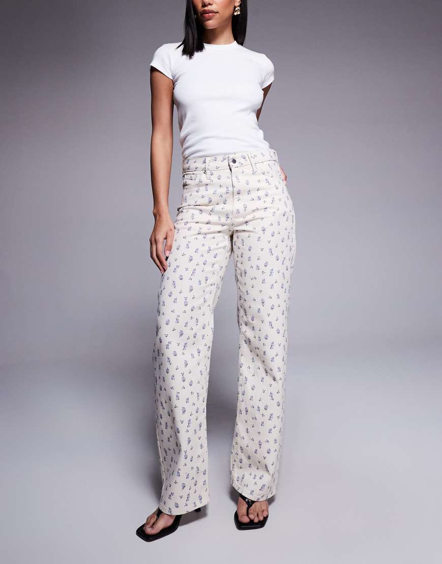 River Island - Straight Jeans in Ecru mit Relaxed-Fit-Schnitt und Blümchenmuster-Neutral River Island - Straight Jeans in Ecru mit Relaxed-Fit-Schnitt und Blümchenmuster-Neutral von River Island