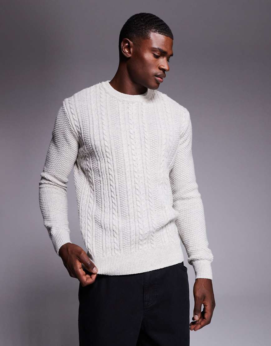 River Island - Strickpullover in Ecru mit Zopfmuster-Neutral von River Island