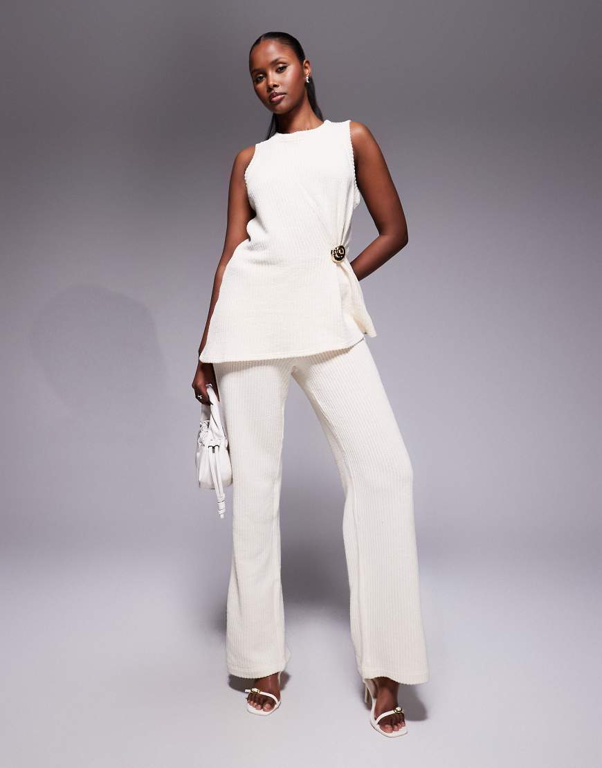 River Island - Strukturierte Hose in Cremeweiß mit weitem Schnitt, Kombiteil von River Island