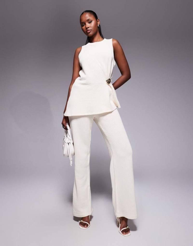 River Island - Strukturierte Hose in Cremeweiß mit weitem Schnitt, Kombiteil von River Island