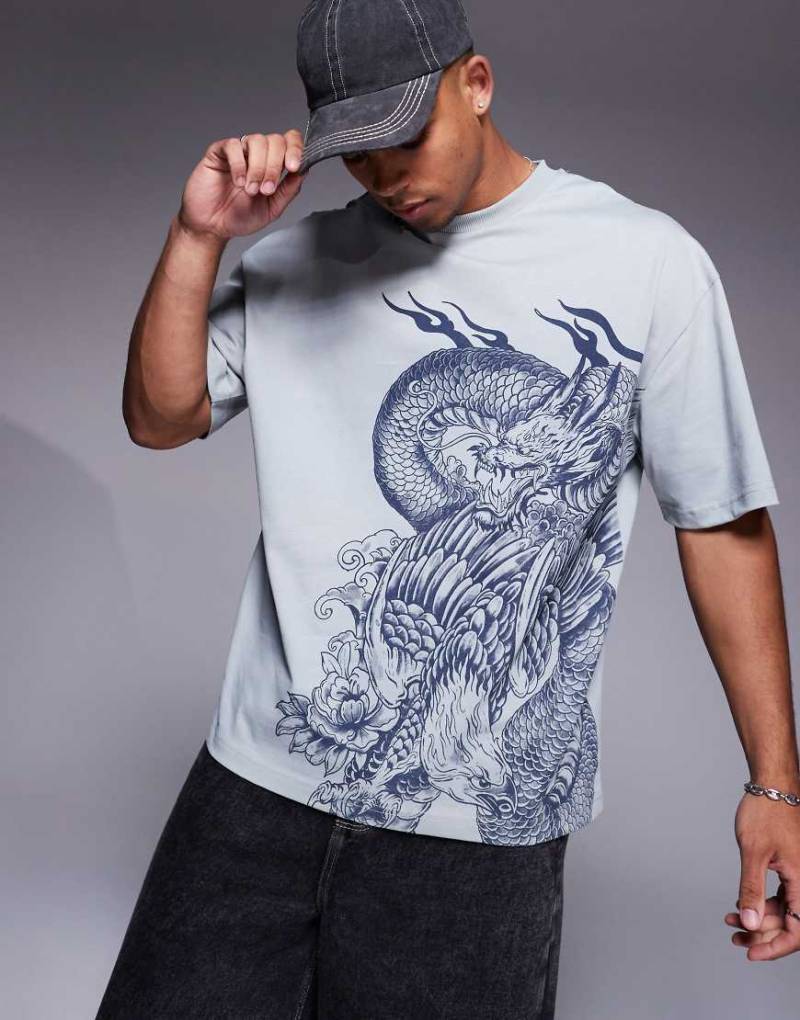 River Island - T-Shirt in Hellgrau mit japanischer Drachen-Stickerei von River Island