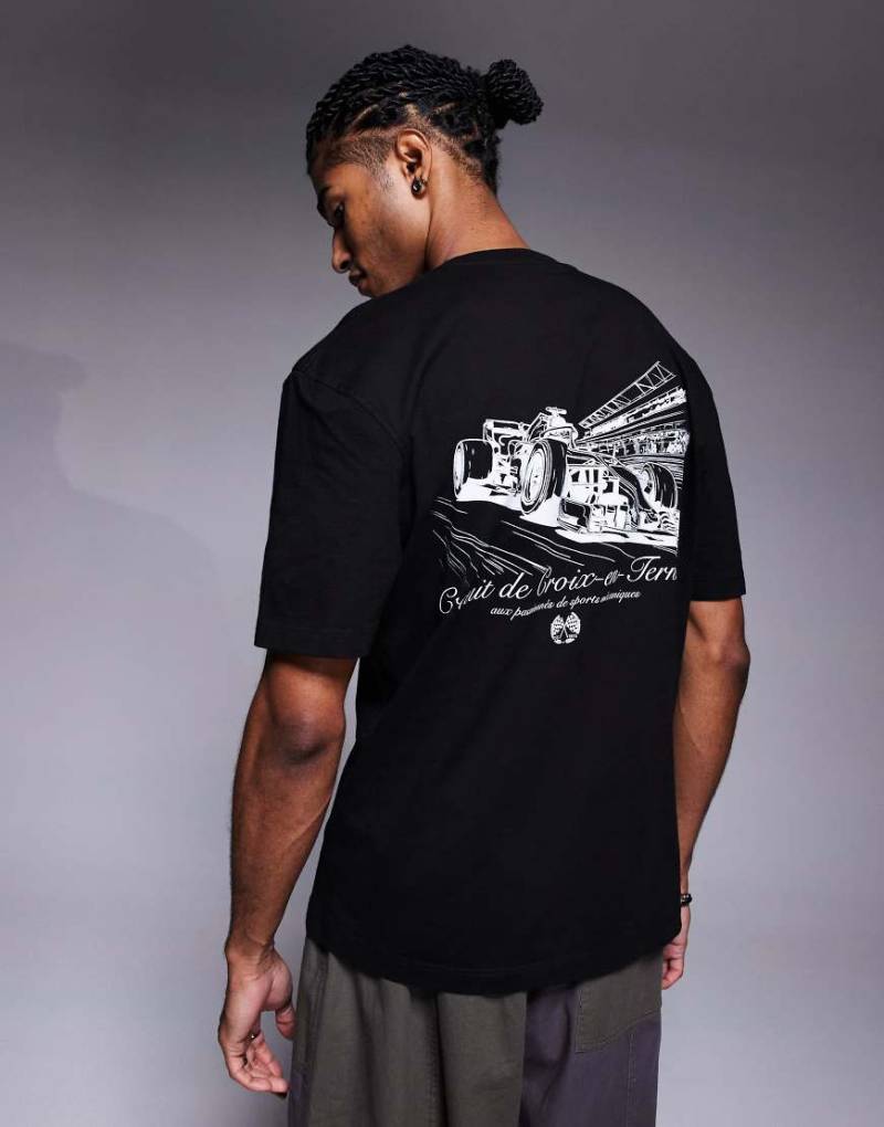 River Island - T-Shirt in Schwarz mit „Circuit"-Rückenprint River Island - T-Shirt in Schwarz mit „Circuit"-Rückenprint von River Island