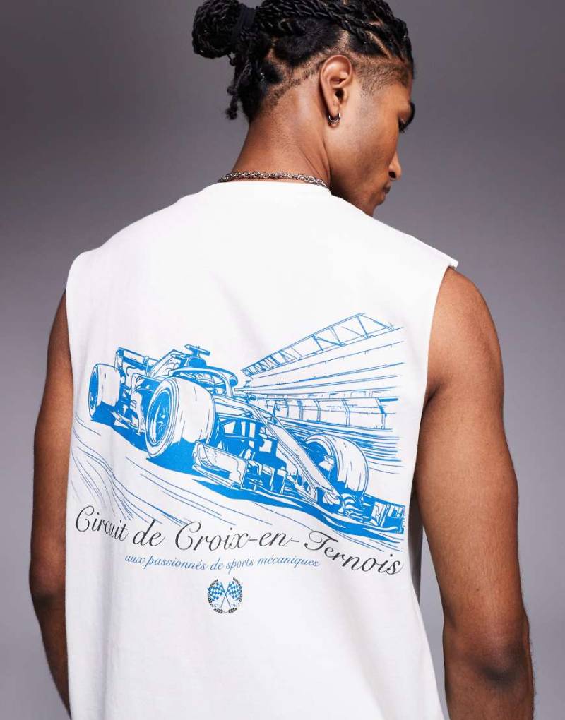 River Island - Tanktop in Ecru mit Motorsport-Print auf dem Rücken-Weiß von River Island