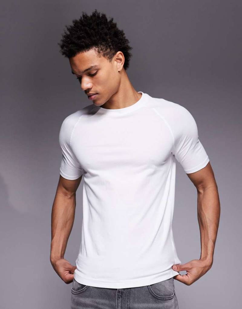 River Island - Tech - Muskel-T-Shirt in Weiß von River Island