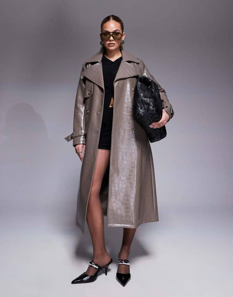 River Island - Trenchcoat aus Kunstleder in dunklem Steingrau mit Kroko-Optik-Neutral von River Island