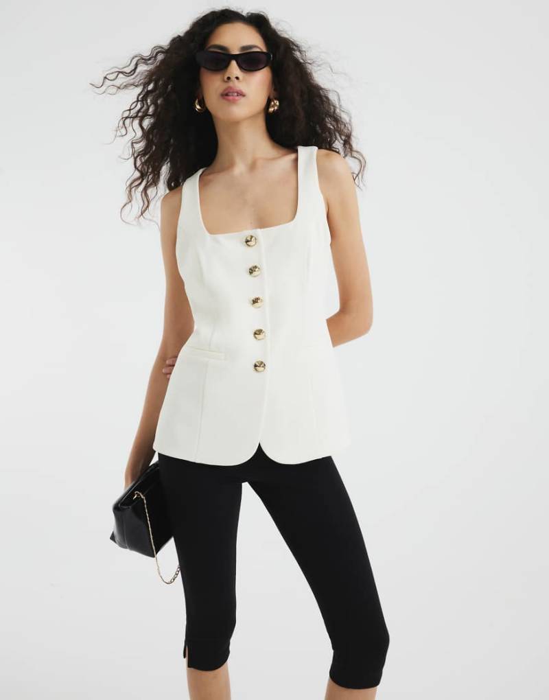 River Island - Weste in Cremeweiß mit eckigem Ausschnitt von River Island