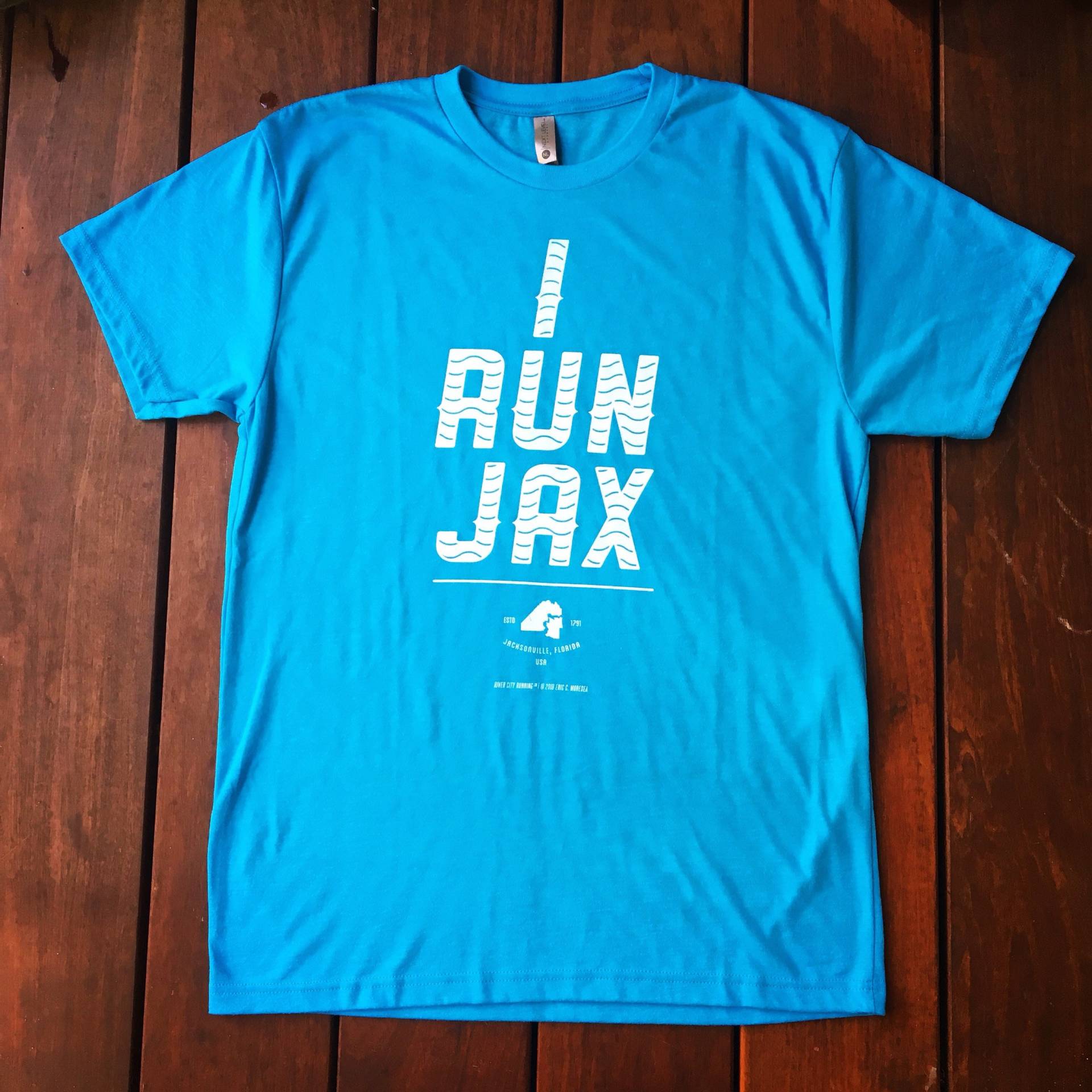 River City Läuft "Ich Laufe Jax" Unisex Türkis Tri-Blend Kurzarm T-Shirt Mit Rundhalsausschnitt River City Läuft "Ich Laufe Jax" Unisex Türkis Tri-Blend Kurzarm T-Shirt Mit Rundhalsausschnitt von RiverCityRunning