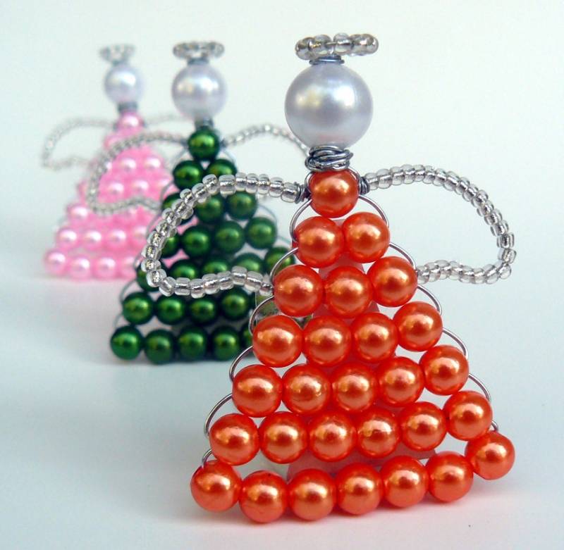 Perlen Perlmutt Engel Anstecknadel/Brosche von RiverZend