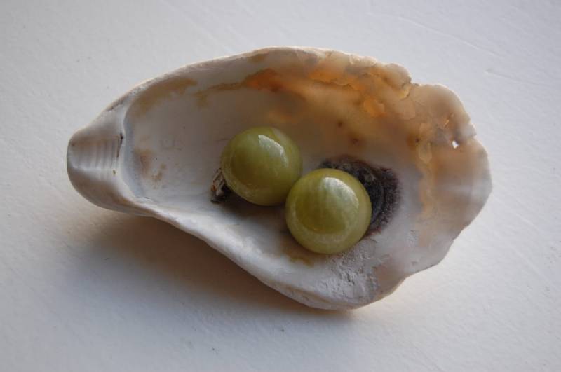 Vintage Lucite Marmorierte Gelbe Runde Ohrstecker - Hong Kong, 1970Er Jahre von RiversideReserve