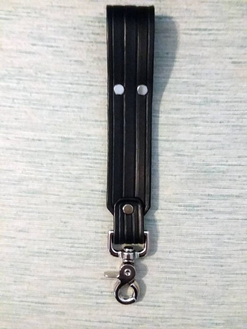 Modell St Leder Gürtelschlaufe Schlüsselanhänger von RivetwerksCrafting