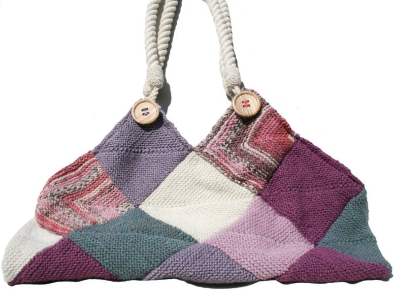Teppichbagger Creme/Burgund - Andere Farben Erhältlich Teppichbagger Creme/Burgund - Andere Farben Erhältlich von Rizzknits