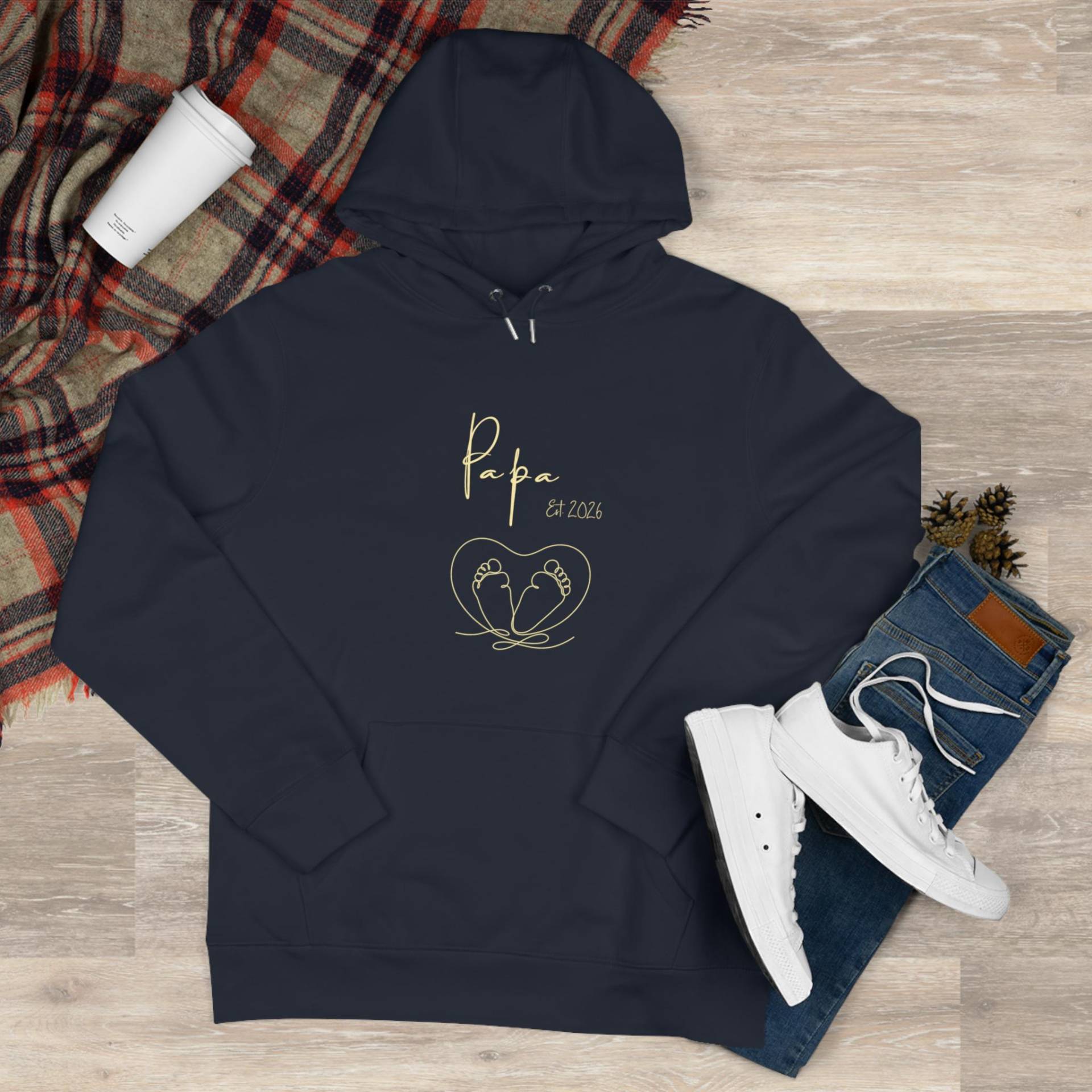 Papa Est. 2026 Hoodie | Dunkle Farben Schwangerschaftsverkündung Werdender Vater Geschenk Zur Geburt Oder Vatertag Babyfüße Pullover Papa Est. 2026 Hoodie | Dunkle Farben Schwangerschaftsverkündung Werdender Vater Geschenk Zur Geburt Oder Vatertag Babyfüße Pullover von RoSaHausDesigns