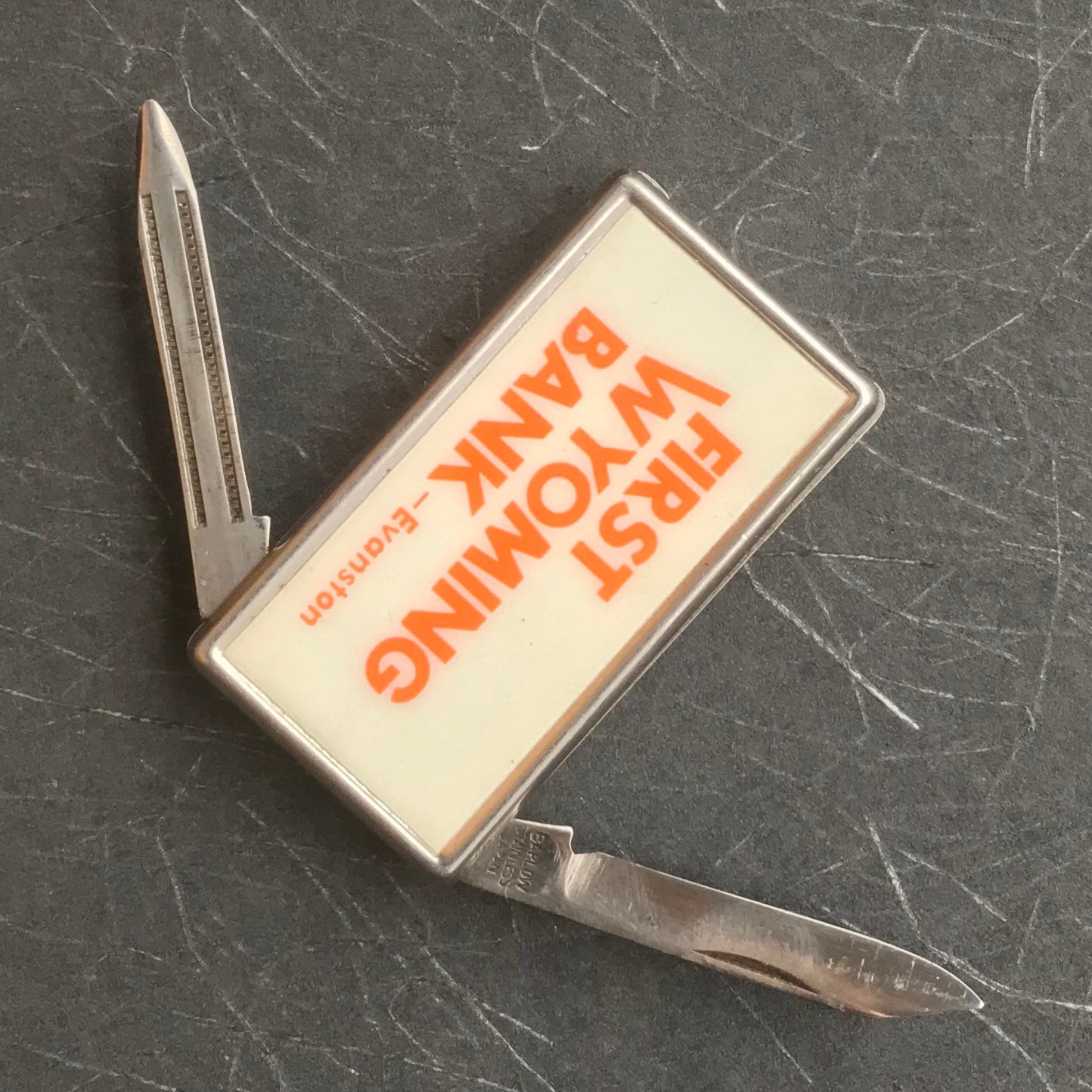 Vintage "First Wyoming Bank" Geldklammer Messer von RoadsideKnives