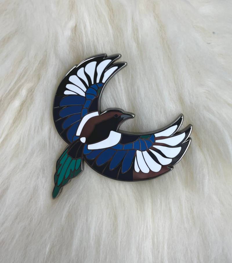 Elster Vogel Hard Enamel Pin Art Deco Songbird Serie Elster Vogel Hard Enamel Pin Art Deco Songbird Serie von RoaminBisonWorkshop