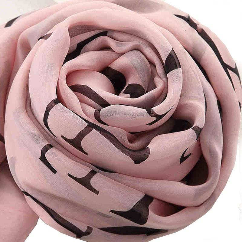 Rosa Seide Schal - Rosa Mit Brief Druck Gedruckt Chiffon As2015-76 von RobePlus