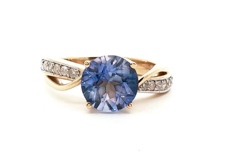 14K Gelbgold Tansanit & Natürliche Brillante Diamanten Verlobungsring Größe 7 von RobertJewelryDesigns