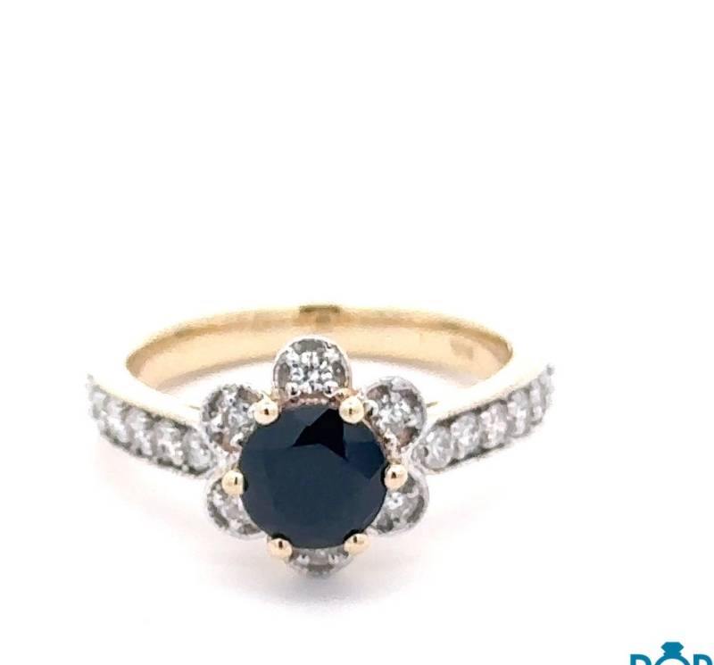 14K Verlobungsring Gelbgold Schwarzer Onyx & Runde Diamanten Flowerdesign Größe 6.5 von RobertJewelryDesigns